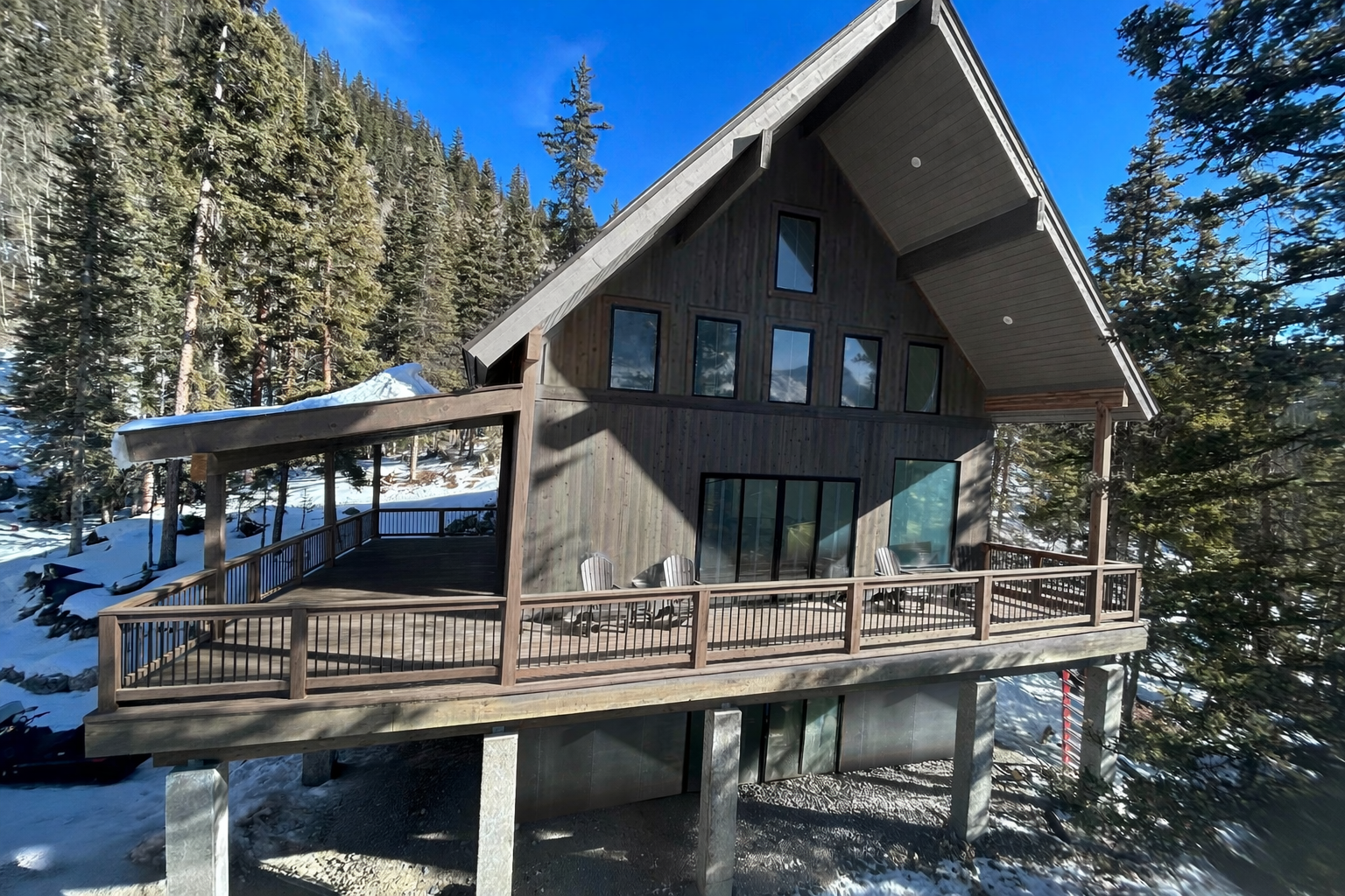 San Juan Backcountry Lodge is now available to book on Vrbo and through the website!